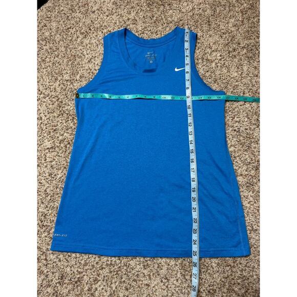 Nike Dri-Fit Sleeveless shirt, size women's Medium, Blue - Picture 4 of 8